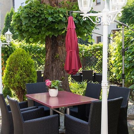 Ferienwohnungen Am Wintergarten Gera Exteriör bild